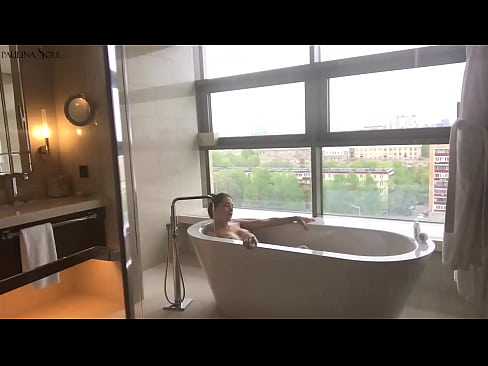 ❤️ Sayang yang luar biasa dengan penuh semangat menyentak vaginanya di kamar mandi ❤❌ Video anal pada kami id.pornoxlxx.ru ❤